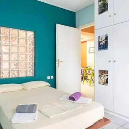Inviting Flat Near Acropolis Athens