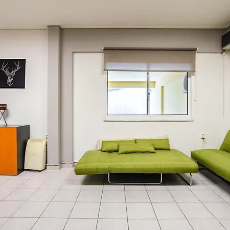 Inviting Flat Near Acropolis *