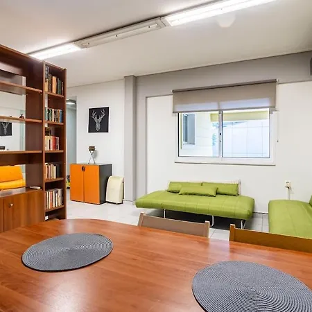 Inviting Flat Near Acropolis